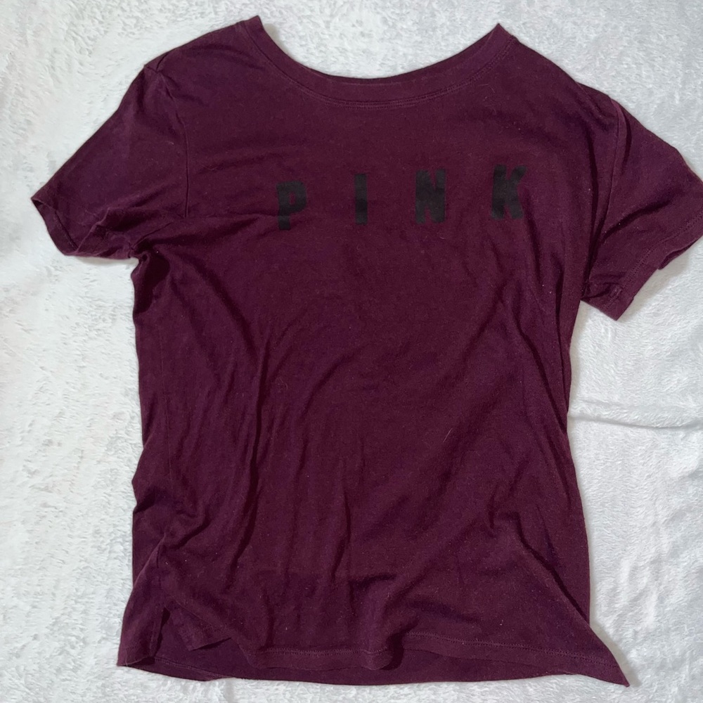 VictoriaSecret PINK burgundy t shirt
